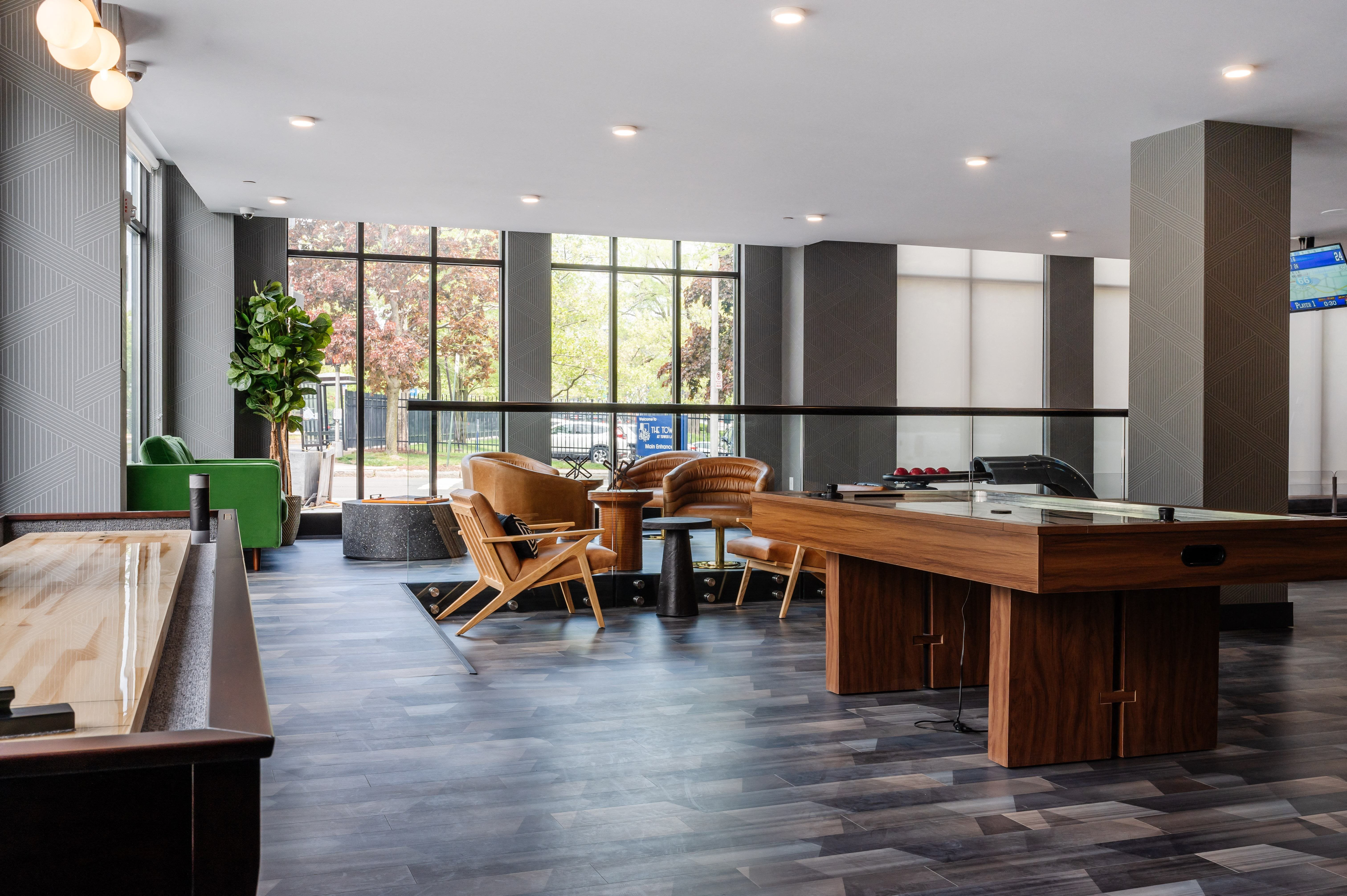 Lobby Lounge & Game Room